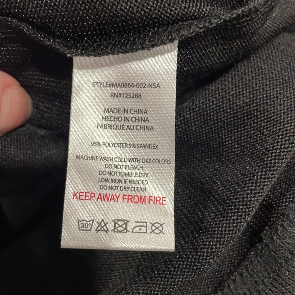 NWT Rae Dunn Candy Coma Top - Picture 7 of 7